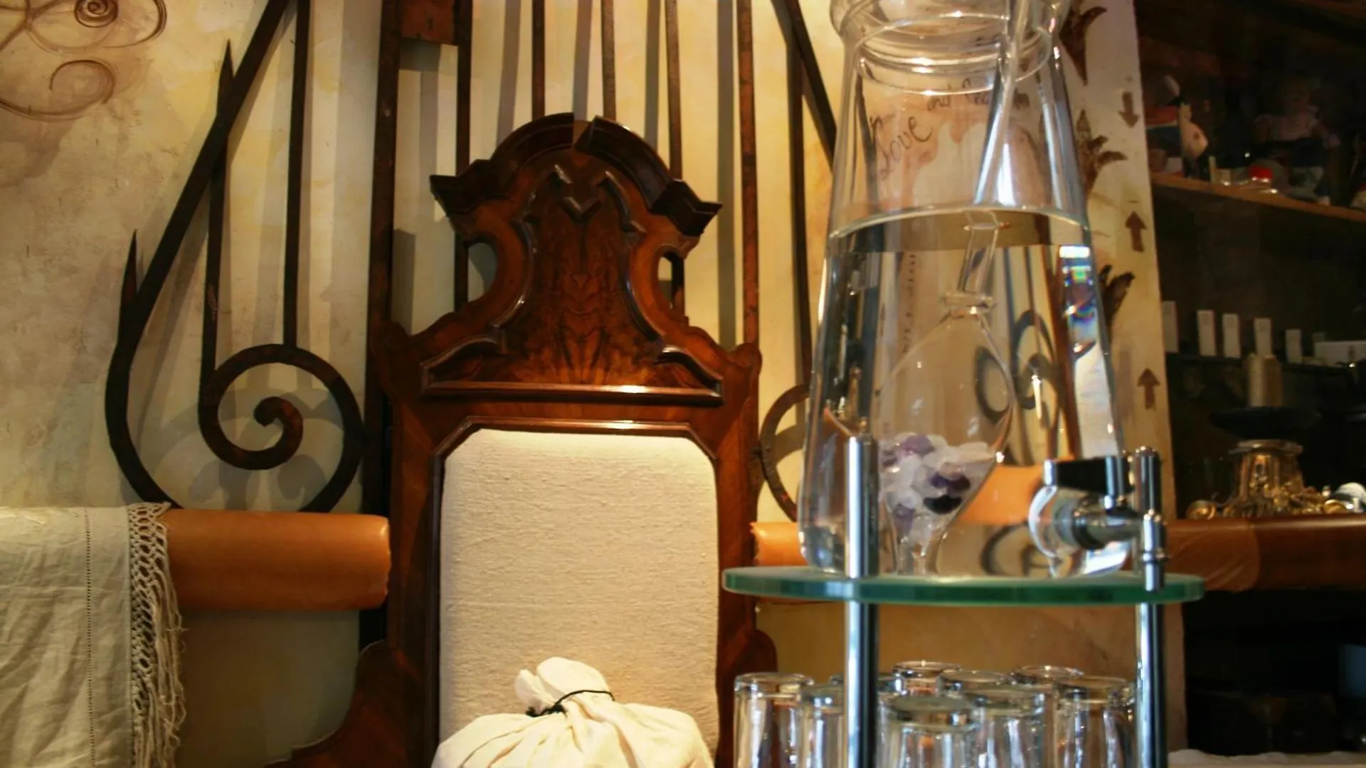Alp Art Hotel גוצנס