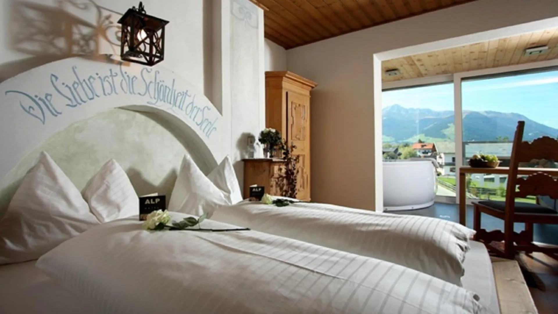 Alp Art Hotel Гётценс 3*,