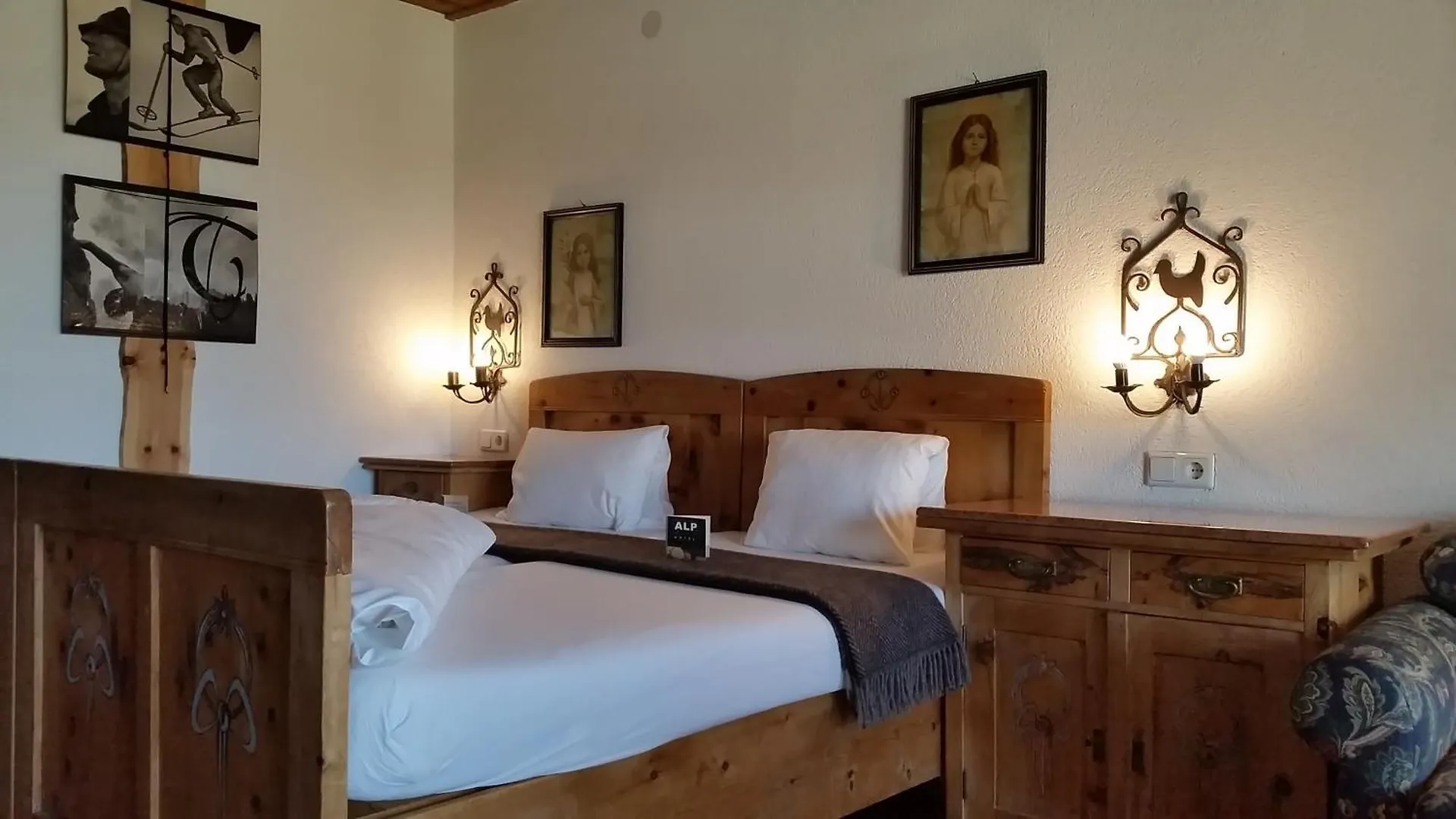 Alp Art Hotel Гётценс