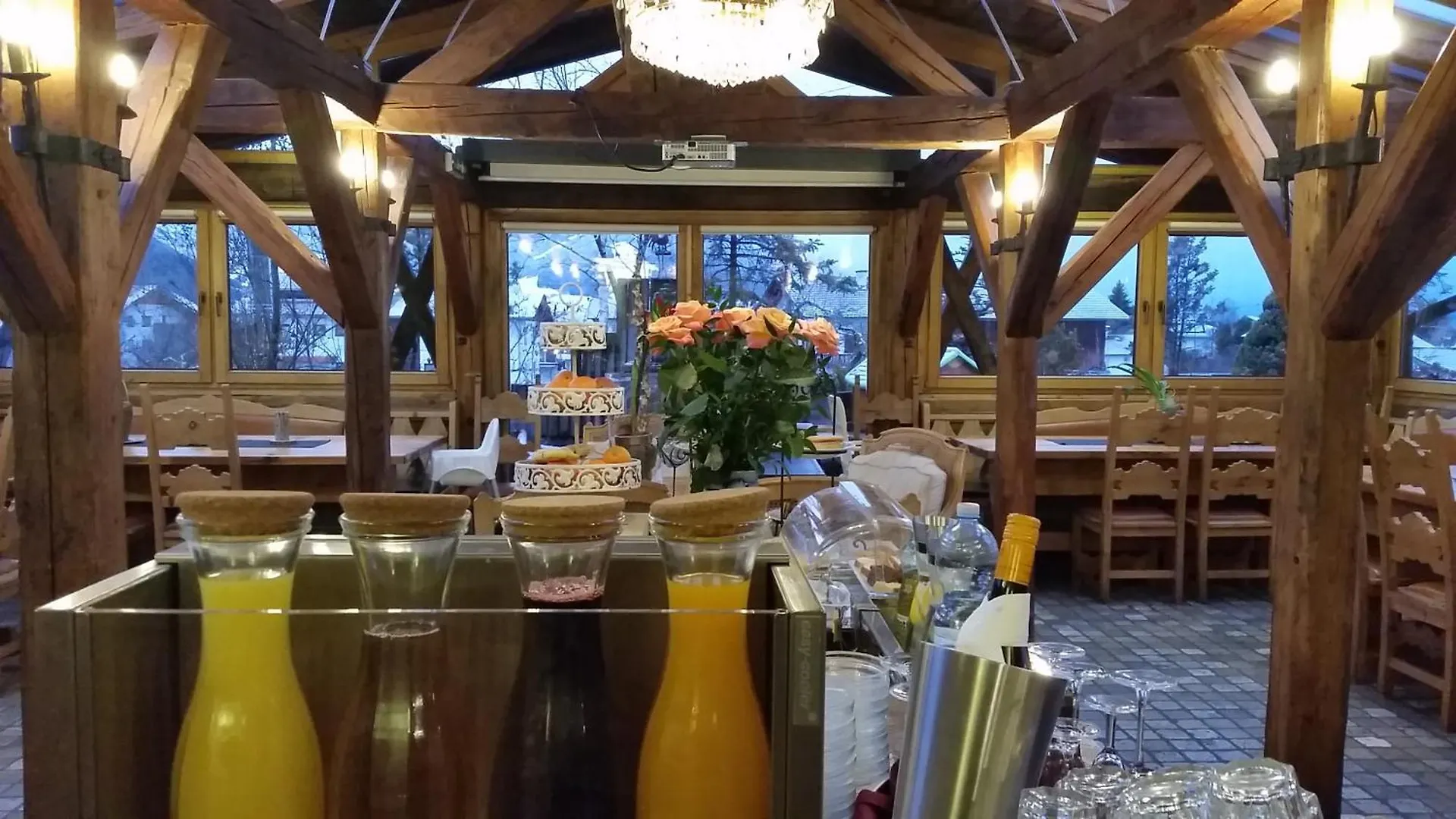 Alp Art Hotel Гётценс