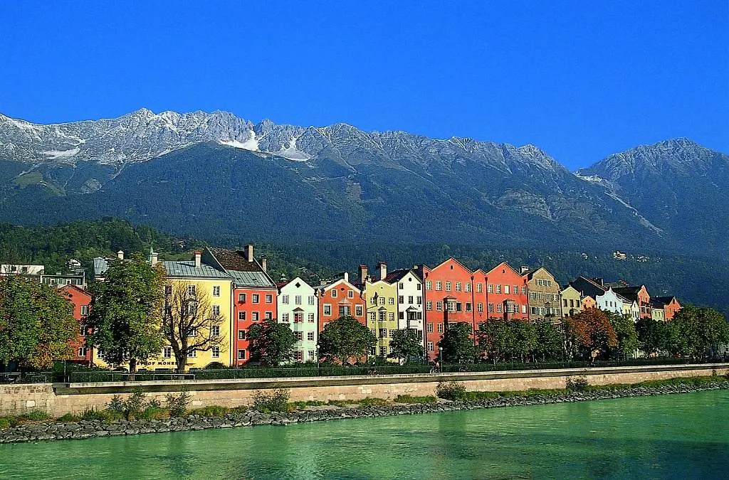 Alp Art Hotel Гётценс 3*,